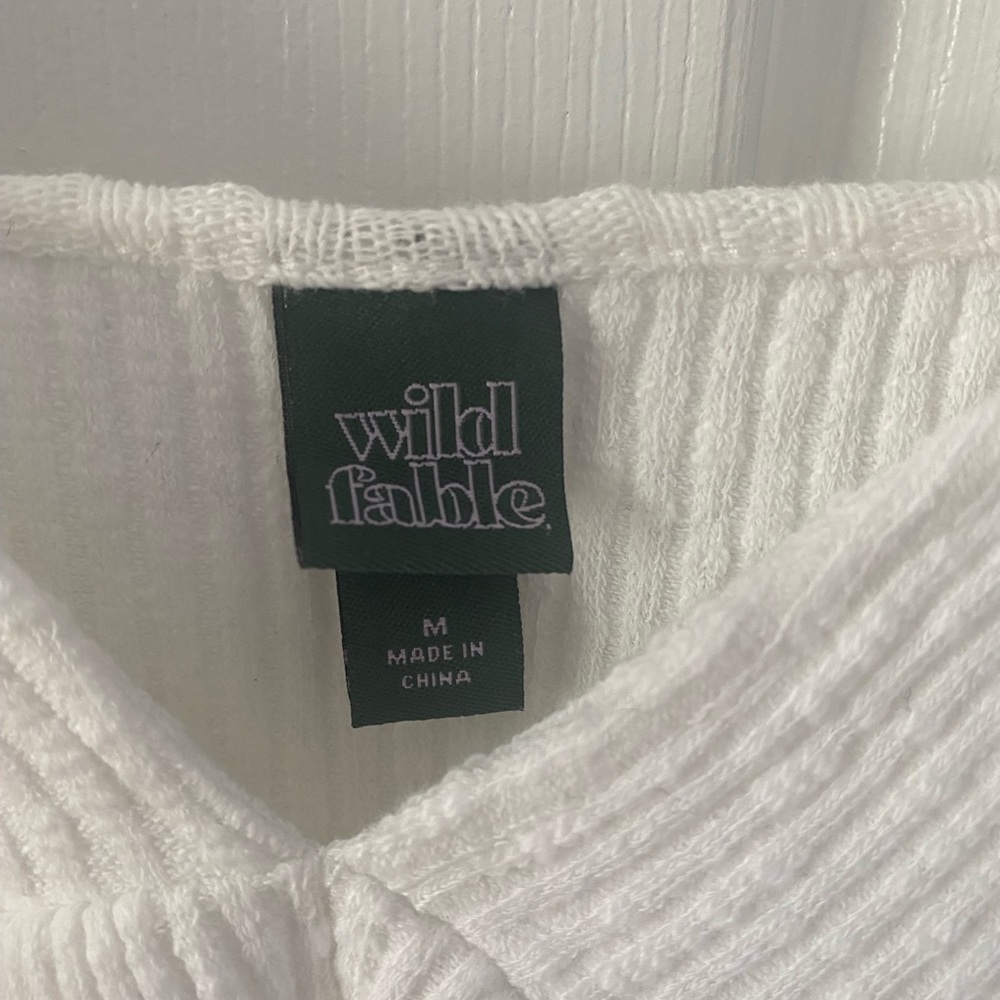 Size: M - Picture 3 of 4